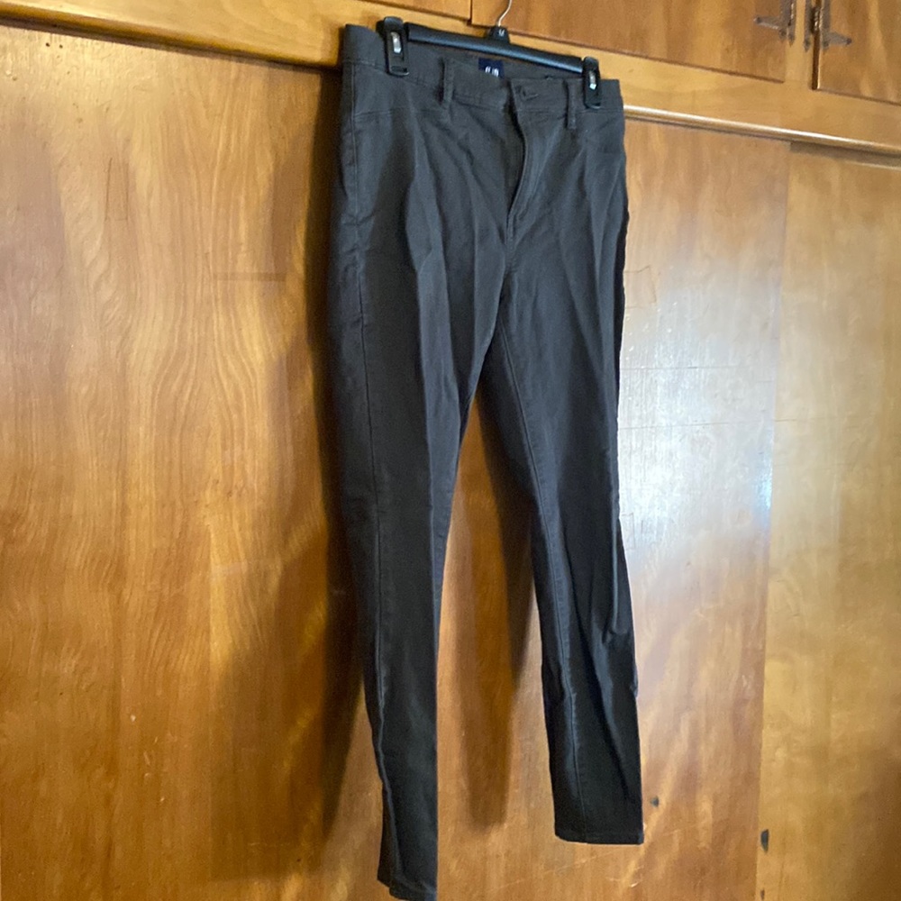 Gray stretch, skinny pants